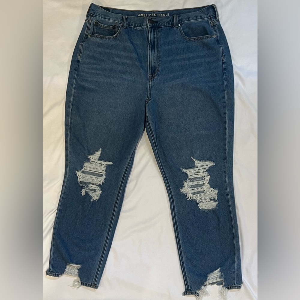 American Eagle Mom Jeans Size 18 Distressed Stretch Raw Hem Blue Denim